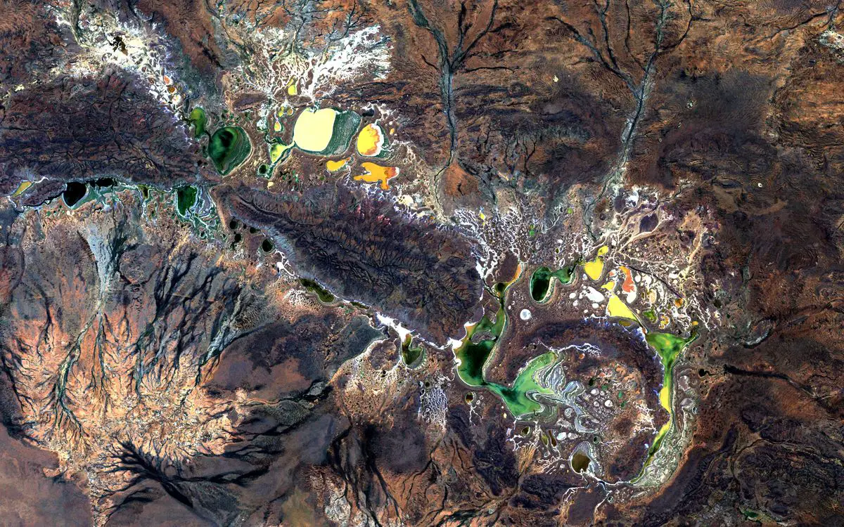 Cr Teres De La Luna De Volcanes De Marte En La Tierra Y M S