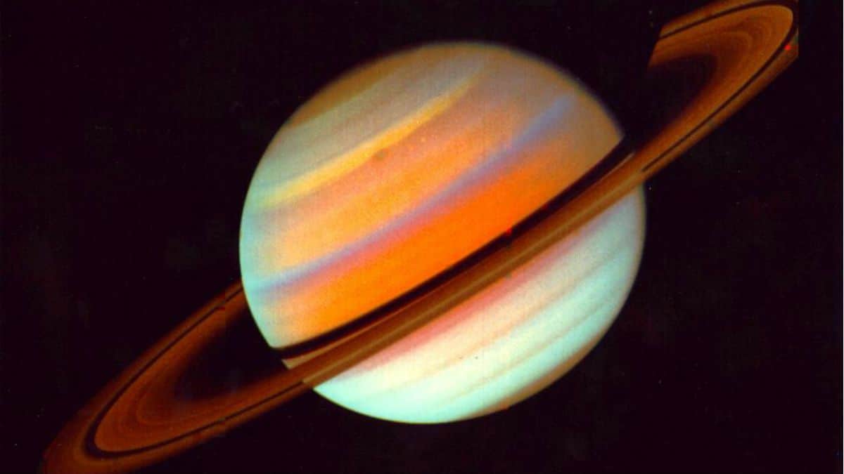 Saturno4