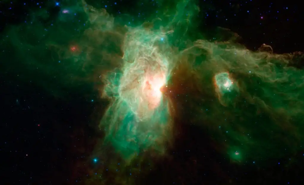 nebulosa aguila