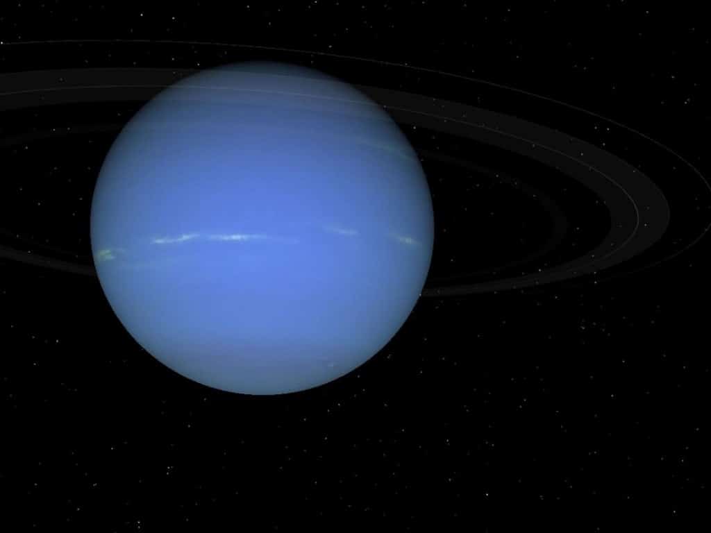 cuántas lunas tiene Neptuno 4