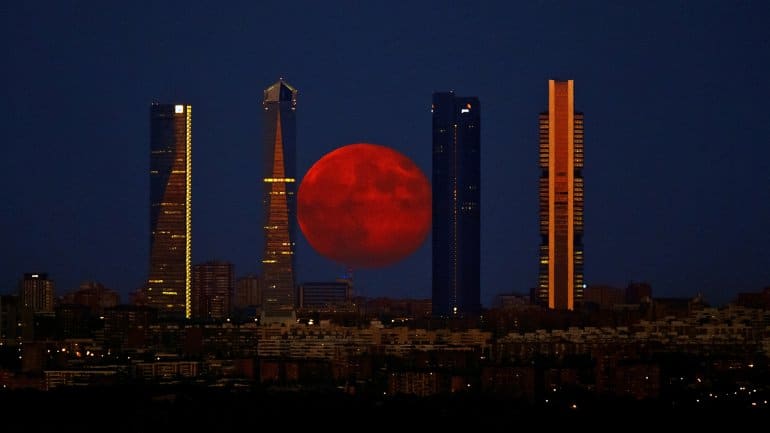 luna roja o luna de sangre