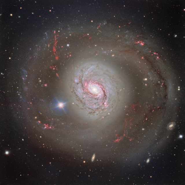 galaxia hermosa messier77