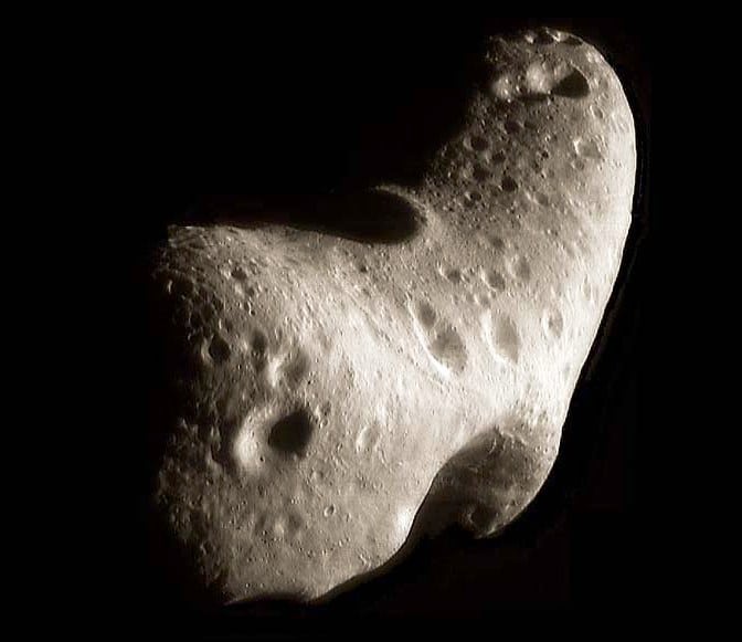 impresionante asteroide apolo