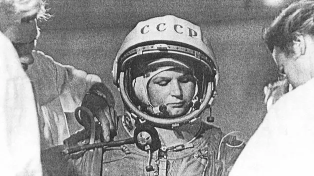 VALENTINA TERESHKOVA Conoce A La Primera Mujer En Ir Al Espacio