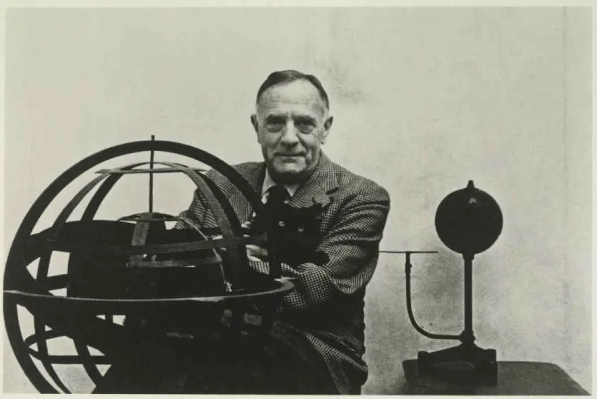Edwin Hubble y mas