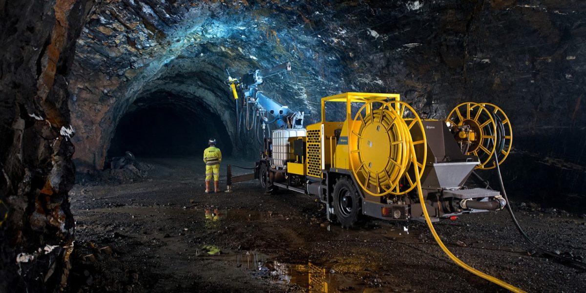 MÉTODOS DE EXPLOTACIÓN: MINERÍA A CIELO ABIERTO Y MINERÍA SUBTERRÁNEA